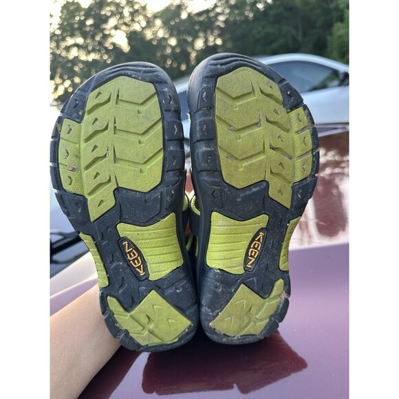 Keen Shoes Youth Sandals port 4  HBlack Green Summer Water Beach New in Box - Picture 6 of 6